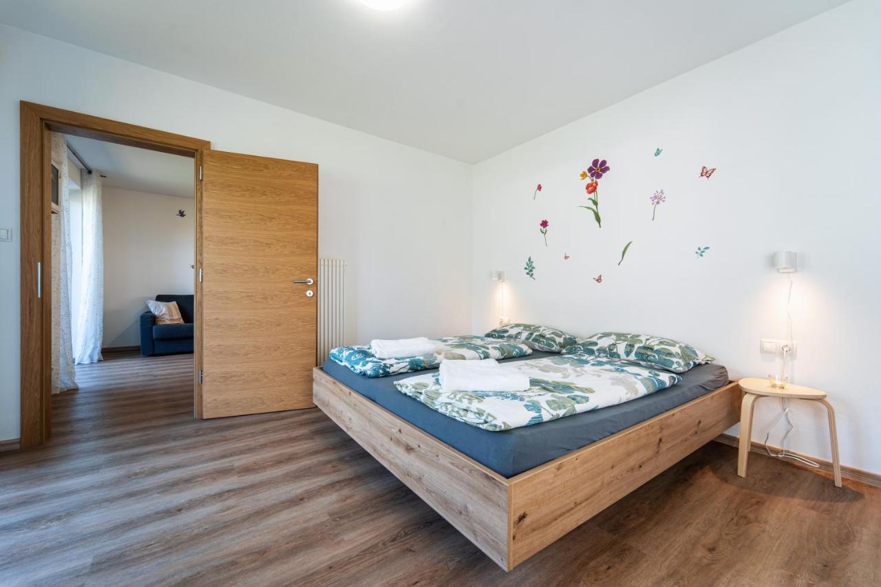 Mias Apartments Rabla Exterior photo