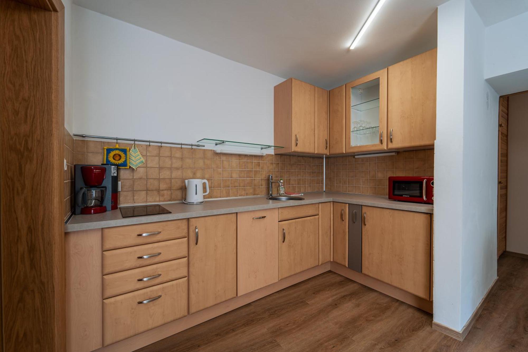 Mias Apartments Rabla Exterior photo